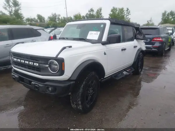 1FMDE1BH7RLA36867 2024 FORD BRONCO - Image 2