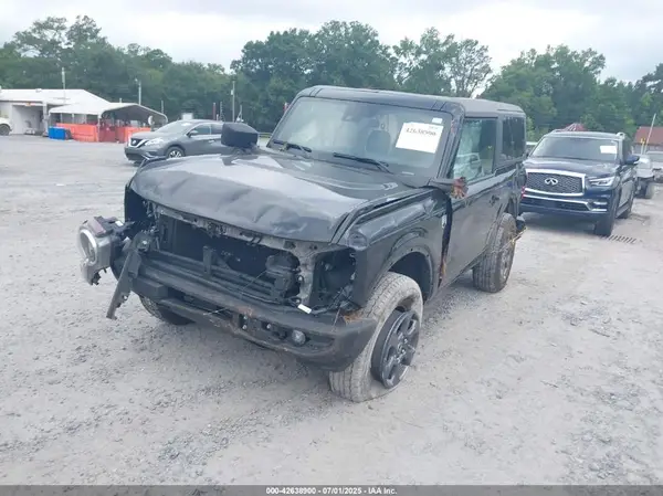 1FMDE5AH0NLA84908 2022 FORD BRONCO - Image 2