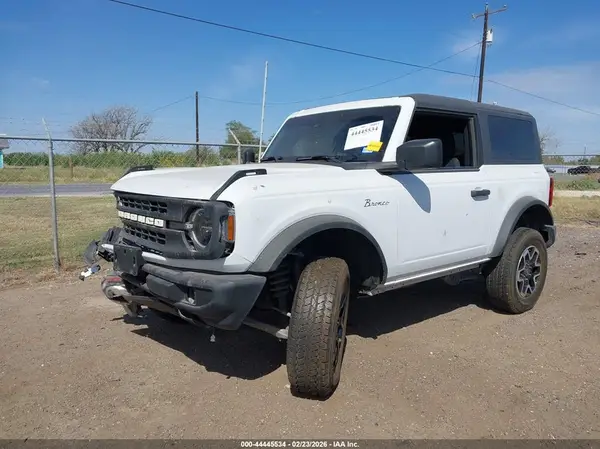 1FMDE5AH0NLB60529 2022 FORD BRONCO - Image 2