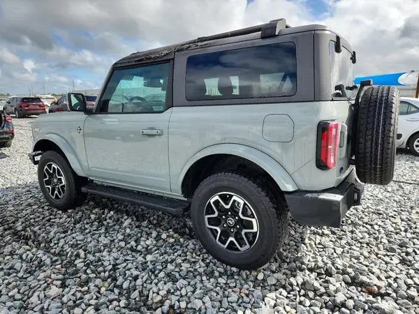 1FMDE5AH4NLB10085 2022 FORD BRONCO - Image 2