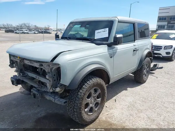 1FMDE5AH4NLB44530 2022 FORD BRONCO - Image 2