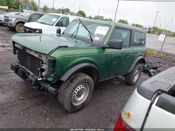 1FMDE5AH5NLB64608 2022 FORD BRONCO - Image 2