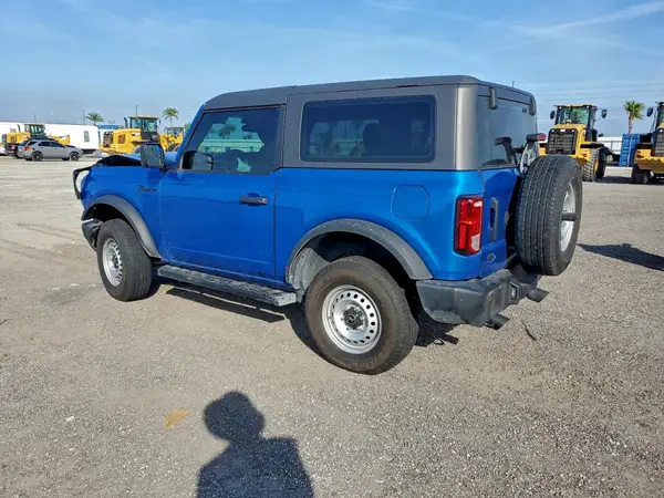 1FMDE5AH5PLB27450 2023 FORD BRONCO - Image 2