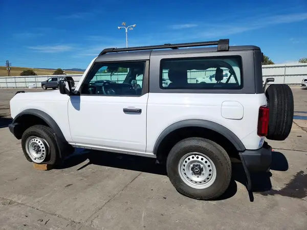 1FMDE5AH8MLA69118 2021 FORD BRONCO - Image 2