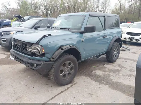 1FMDE5AH8NLA89273 2022 FORD BRONCO - Image 2