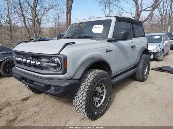 1FMDE5AH8PLB24493 2023 FORD BRONCO - Image 2