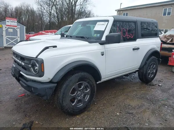 1FMDE5AHXPLC08380 2023 FORD BRONCO - Image 2