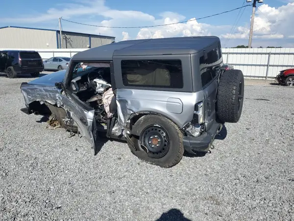 1FMDE5AP1MLB01995 2021 FORD BRONCO - Image 2