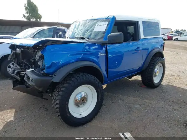1FMDE5AP3NLB23692 2022 FORD BRONCO - Image 2