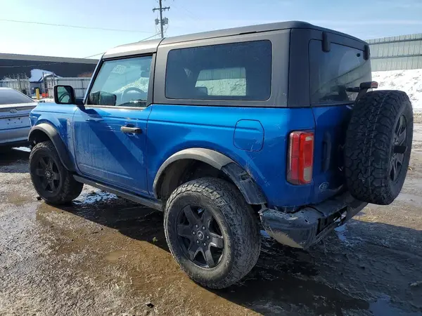 1FMDE5AP6NLB70330 2022 FORD BRONCO - Image 2