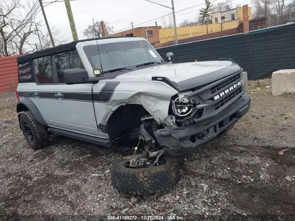 1FMDE5BH0NLA74104 2022 FORD BRONCO - Image 1