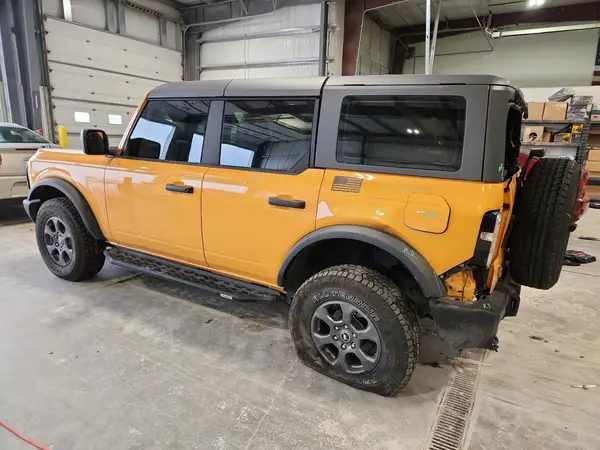 1FMDE5BH0NLB63431 2022 FORD BRONCO - Image 2