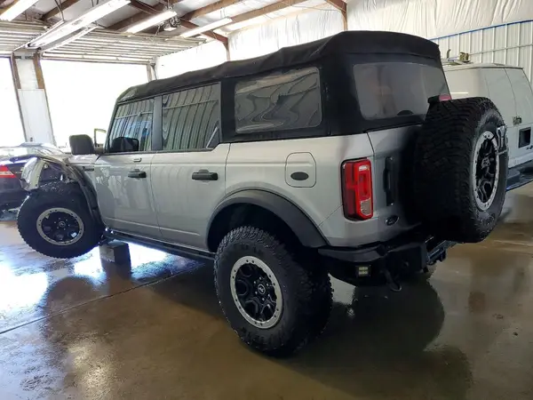 1FMDE5BH0NLB85509 2022 FORD BRONCO - Image 2