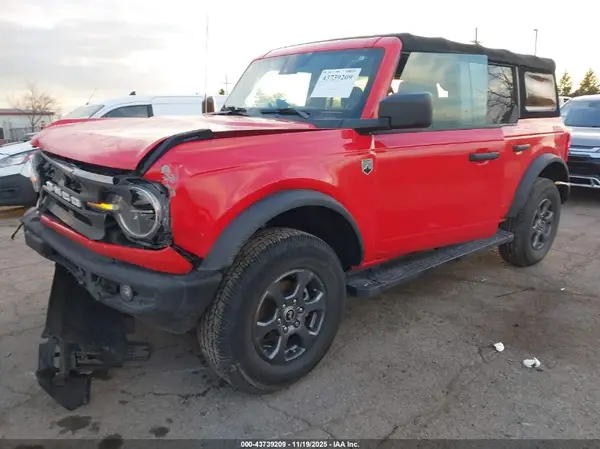 1FMDE5BH1MLA85305 2021 FORD BRONCO - Image 2