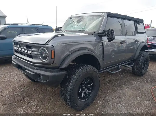 1FMDE5BH1MLA96949 2021 FORD BRONCO - Image 2