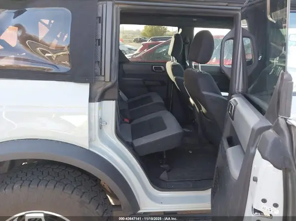 1FMDE5BH1NLB13606 2022 FORD BRONCO - Image 8