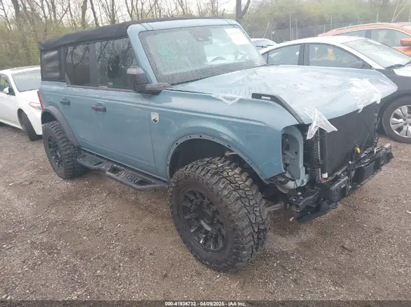 1FMDE5BH1NLB25626 2022 FORD BRONCO - Image 1