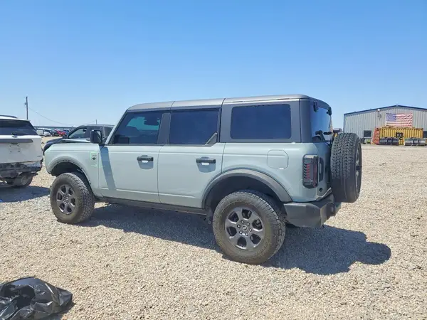 1FMDE5BH1NLB57055 2022 FORD BRONCO - Image 2