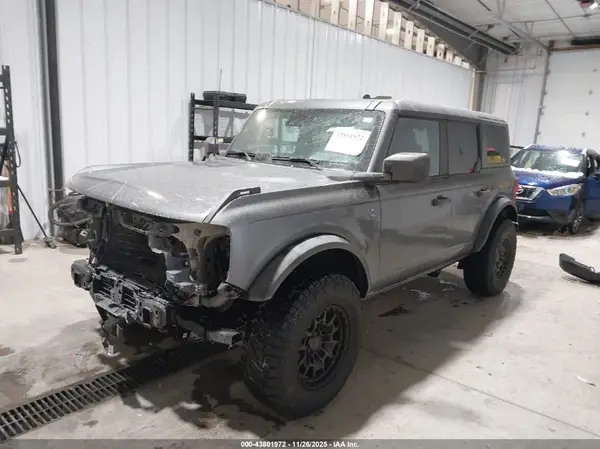 1FMDE5BH1PLC12767 2023 FORD BRONCO - Image 2