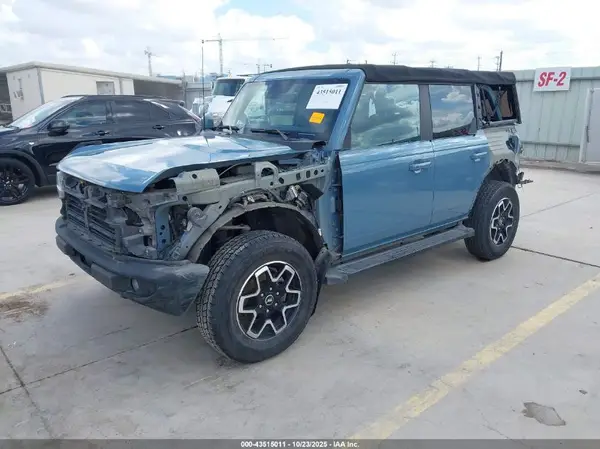 1FMDE5BH2MLB04623 2021 FORD BRONCO - Image 2