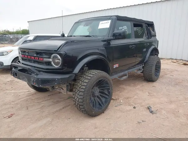 1FMDE5BH2NLB12156 2022 FORD BRONCO - Image 2