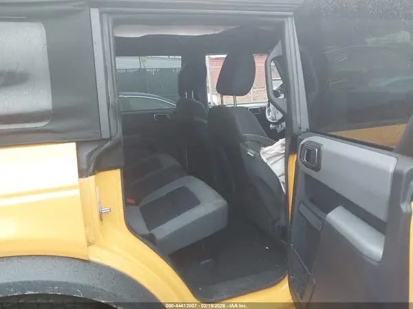 1FMDE5BH2NLB19043 2022 FORD BRONCO - Image 8