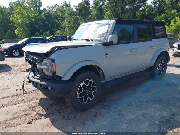 1FMDE5BH2NLB27076 2022 FORD BRONCO - Image 2