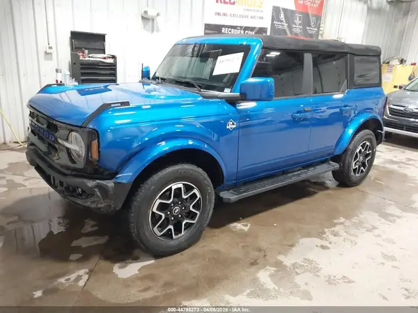 1FMDE5BH2NLB49076 2022 FORD BRONCO - Image 2