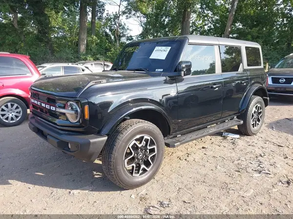 1FMDE5BH2PLB32250 2023 FORD BRONCO - Image 2