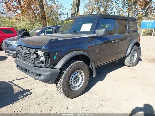 1FMDE5BH3MLA97892 2021 FORD BRONCO - Image 2