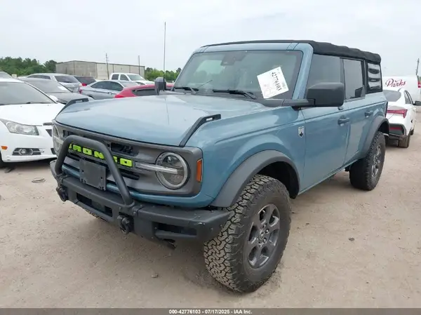 1FMDE5BH3MLB02590 2021 FORD BRONCO - Image 2