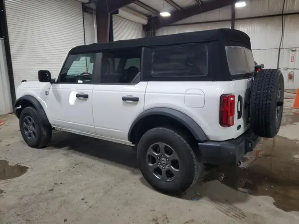 1FMDE5BH3MLB07546 2021 FORD BRONCO - Image 2