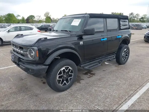 1FMDE5BH3NLB01876 2022 FORD BRONCO - Image 2