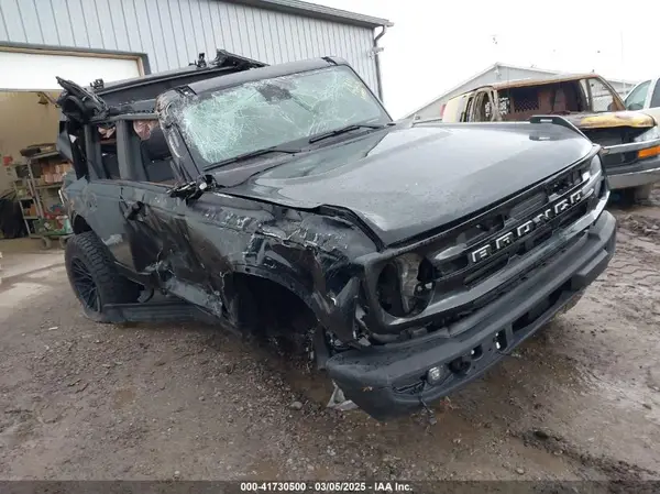 1FMDE5BH3PLA99520 2023 FORD BRONCO - Image 1