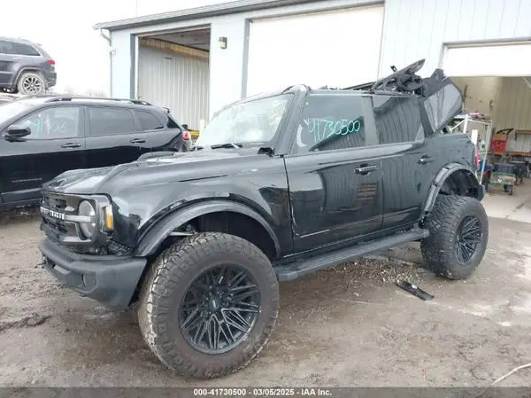 1FMDE5BH3PLA99520 2023 FORD BRONCO - Image 2