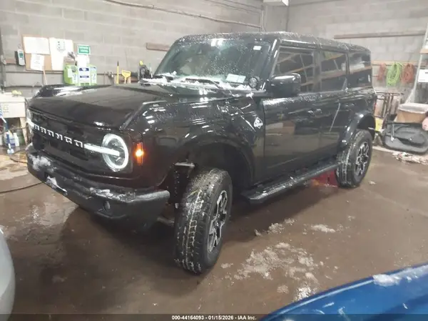 1FMDE5BH3PLB14341 2023 FORD BRONCO - Image 2