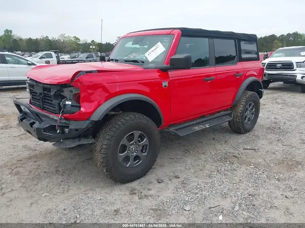 1FMDE5BH4MLB07684 2021 FORD BRONCO - Image 2