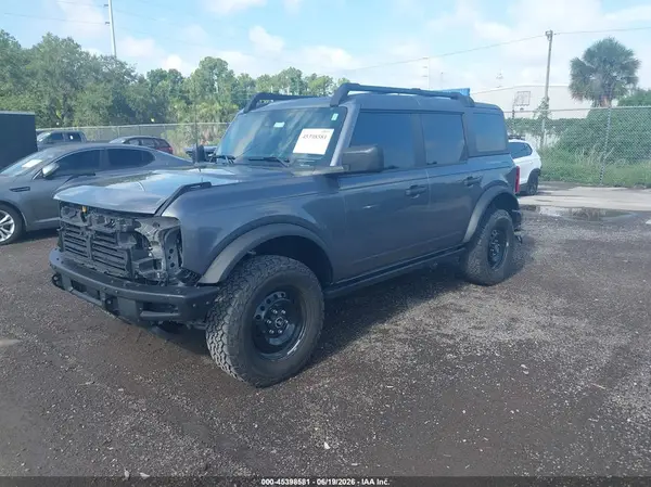 1FMDE5BH4PLA94763 2023 FORD BRONCO - Image 2