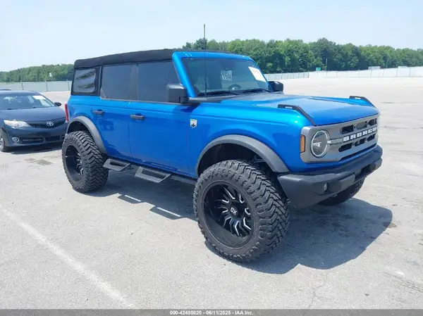 1FMDE5BH4PLB18625 2023 FORD BRONCO - Image 1