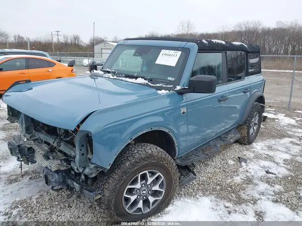 1FMDE5BH4PLB47218 2023 FORD BRONCO - Image 2