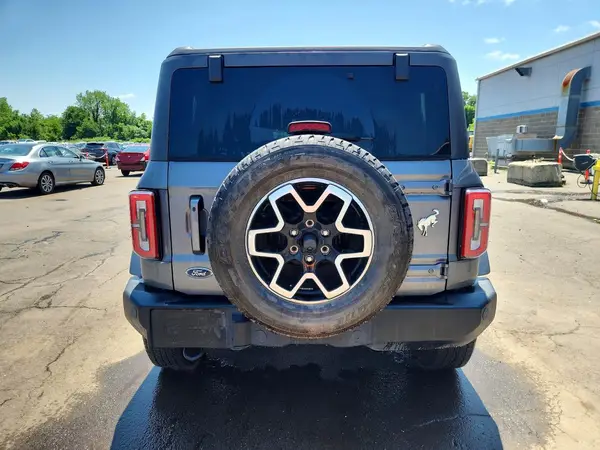 2023 FORD BRONCO auction photo 6