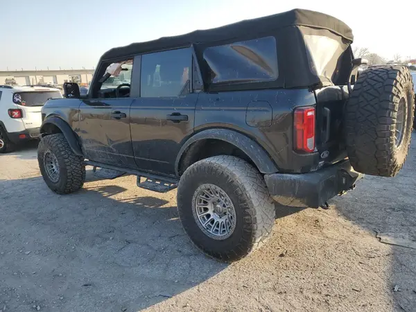 1FMDE5BH5NLA74082 2022 FORD BRONCO - Image 2