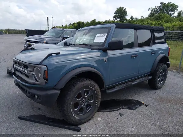 1FMDE5BH5NLA93781 2022 FORD BRONCO - Image 2