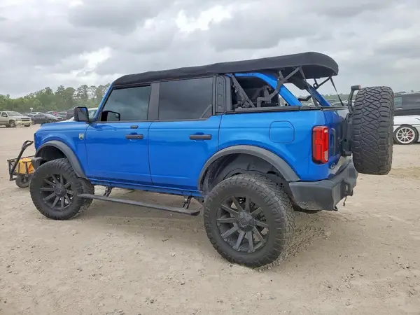 1FMDE5BH5NLB10983 2022 FORD BRONCO - Image 2
