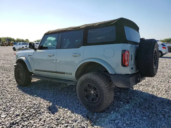 1FMDE5BH5NLB17366 2022 FORD BRONCO - Image 2