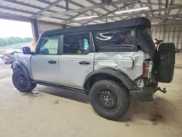 1FMDE5BH5PLB24627 2023 FORD BRONCO - Image 2