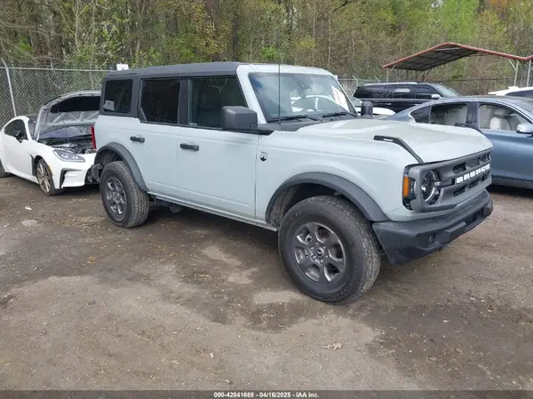 1FMDE5BH5PLC15428 2023 FORD BRONCO - Image 1