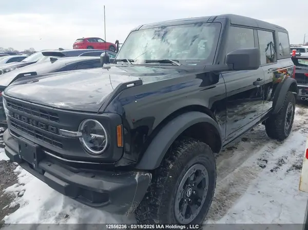 1FMDE5BH6PLB08758 2023 FORD BRONCO - Image 2