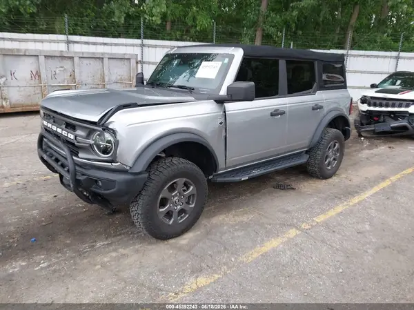 1FMDE5BH7NLB13819 2022 FORD BRONCO - Image 2