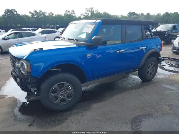 1FMDE5BH7NLB40552 2022 FORD BRONCO - Image 2